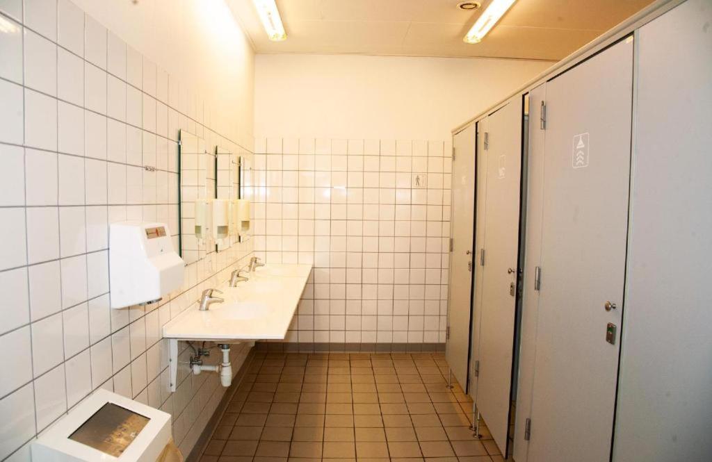 Harbour Sleep Motel Neksø Екстериор снимка